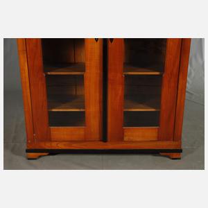 Vitrinenschrank Biedermeier