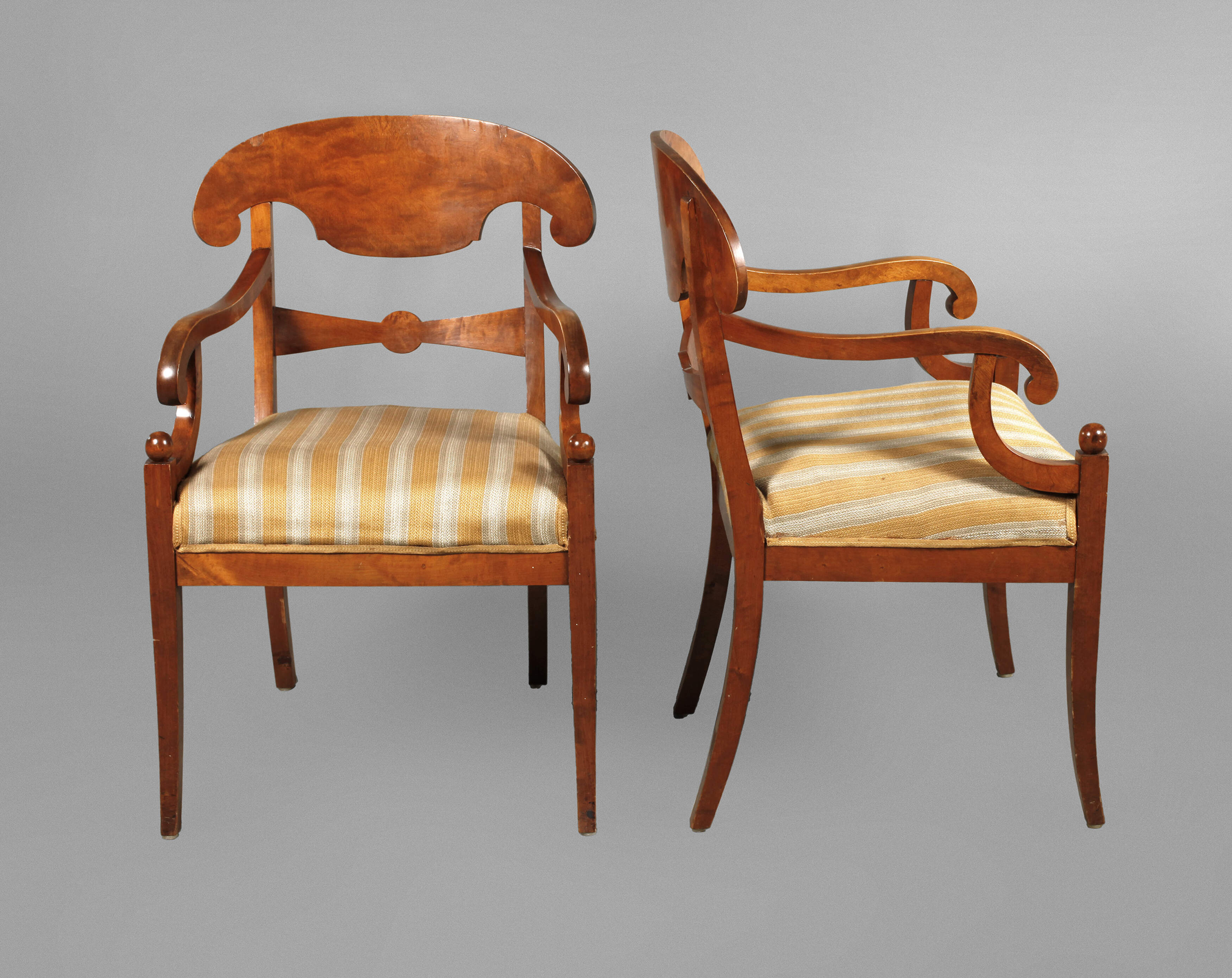 Paar Armlehnstühle