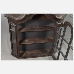 Kleine Hängevitrine