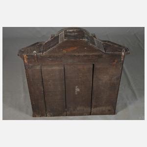 Kleine Hängevitrine