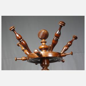 Garderobenständer Historismus