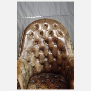 Chesterfield Captains Chair