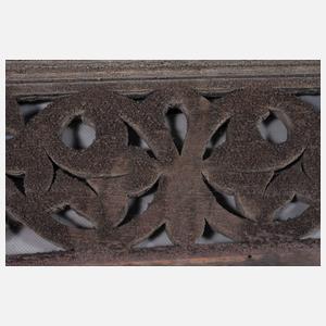 Zwei Zierblenden Historismus