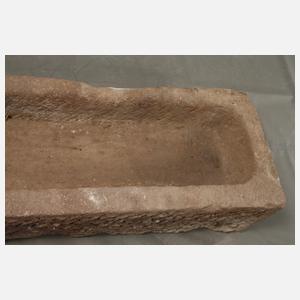 Großer Sandsteintrog