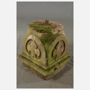 Paar Säulenkapitelle