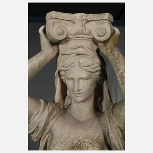 Große Gartenfigur als Karyatide