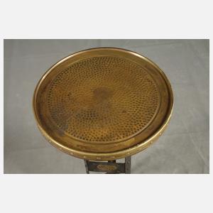 Kleines Blumentischchen