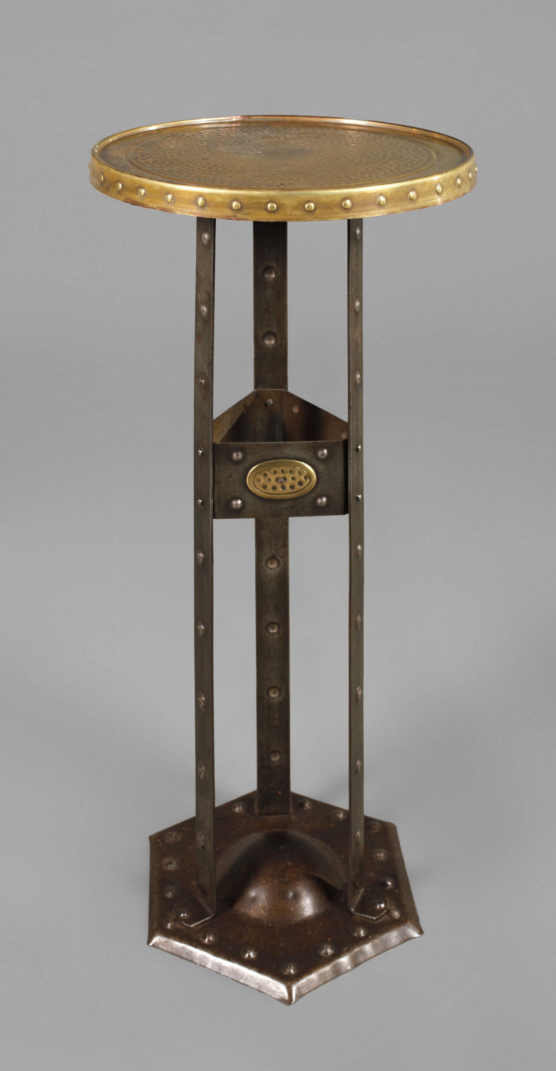 Kleines Blumentischchen