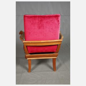 Schwerer Armlehnsessel