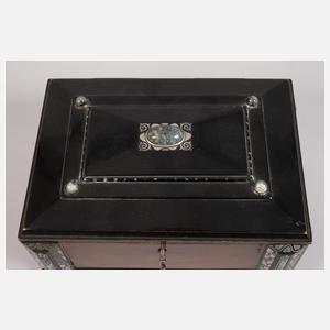 Intarsierte Schatulle