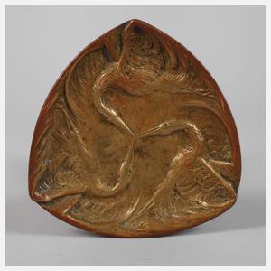 Bronzeschale Kranichdekor