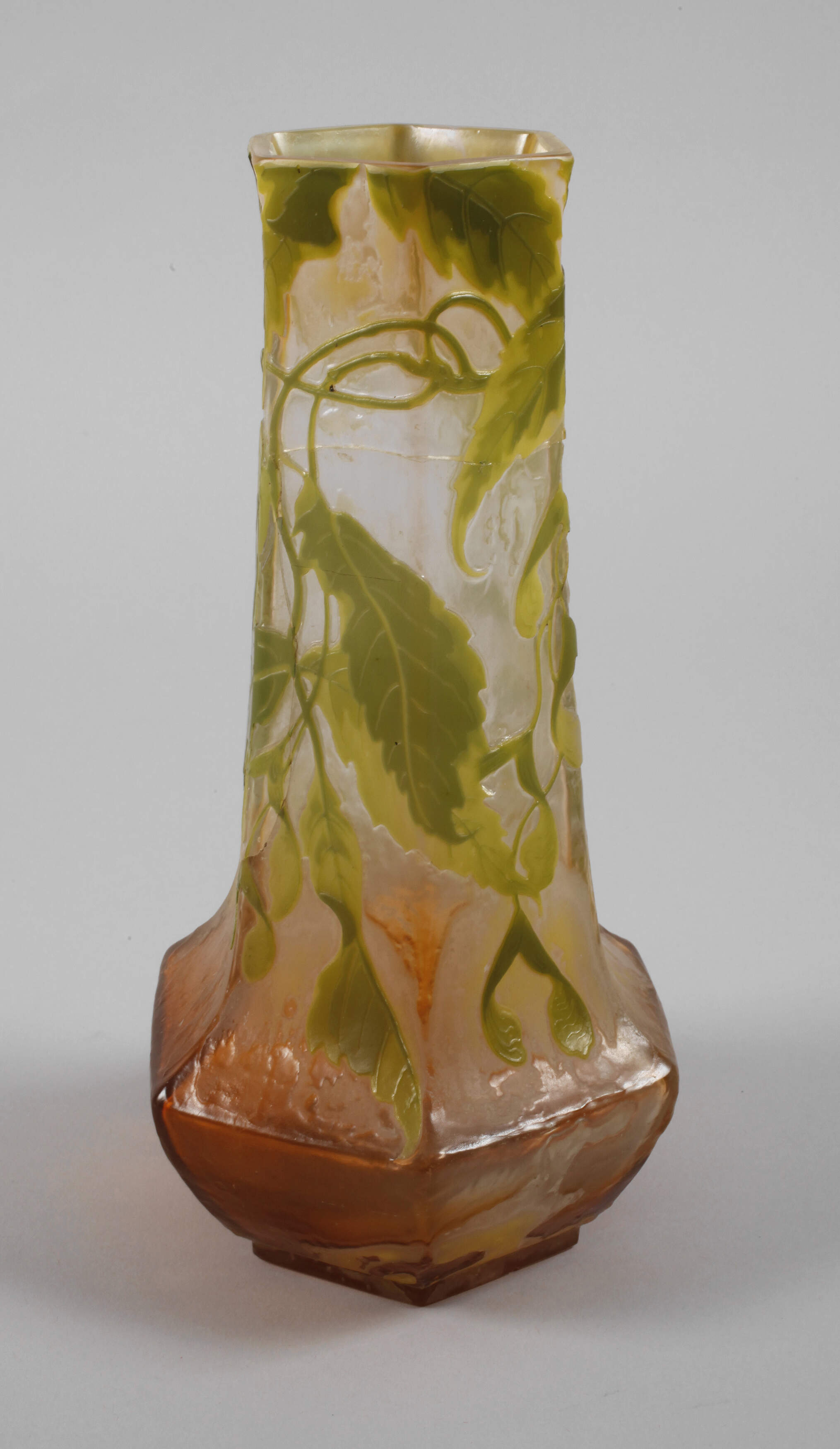 Èmile Gallé Ätzglasvase