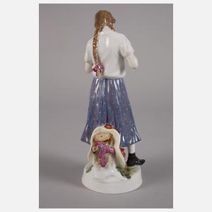 Meissen "Mädchen, einen Zopf flechtend"