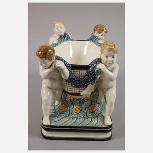 Karlsruhe Jardiniere mit vier Putten