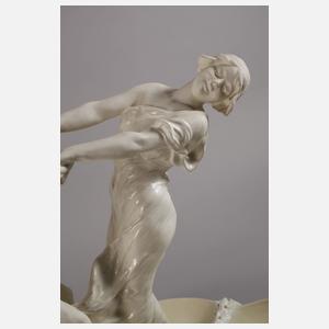 Goldscheider Wien figürlicher Tafelaufsatz