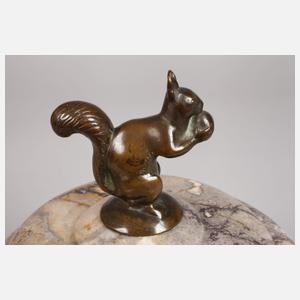 Figürliche Deckeldose