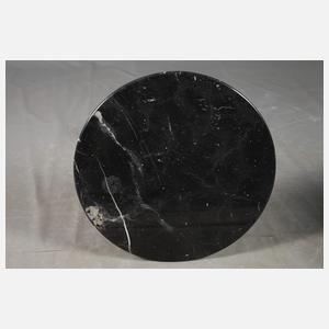 Zwei Tulip Beistelltische