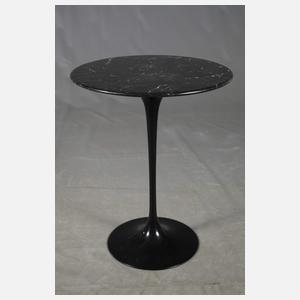 Zwei Tulip Beistelltische