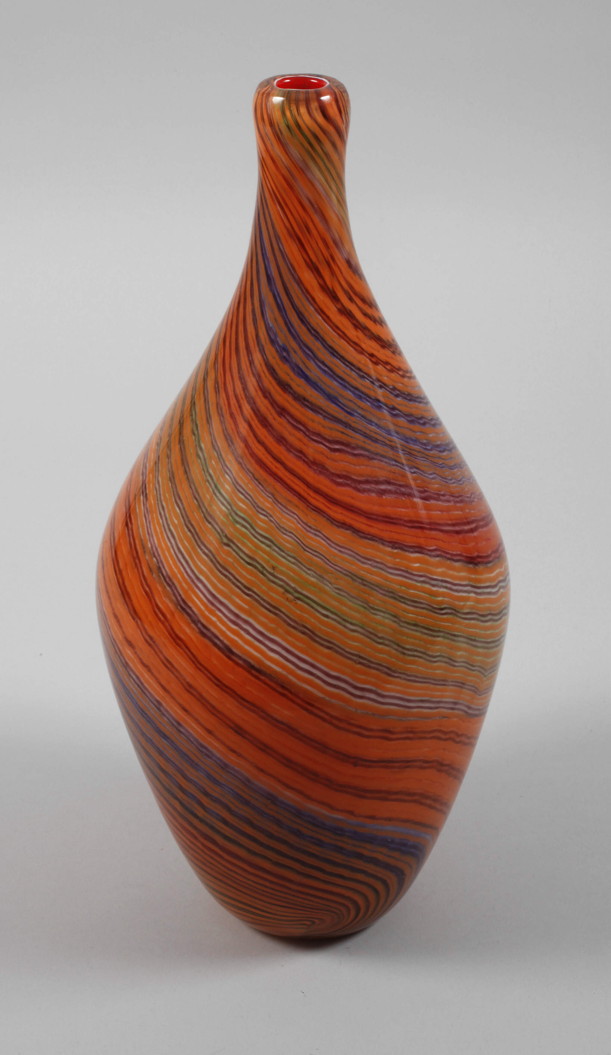 Vase mit Spiralfaden