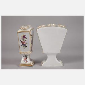 Höchst Paar Tulpenvasen Kauffahrteiszene