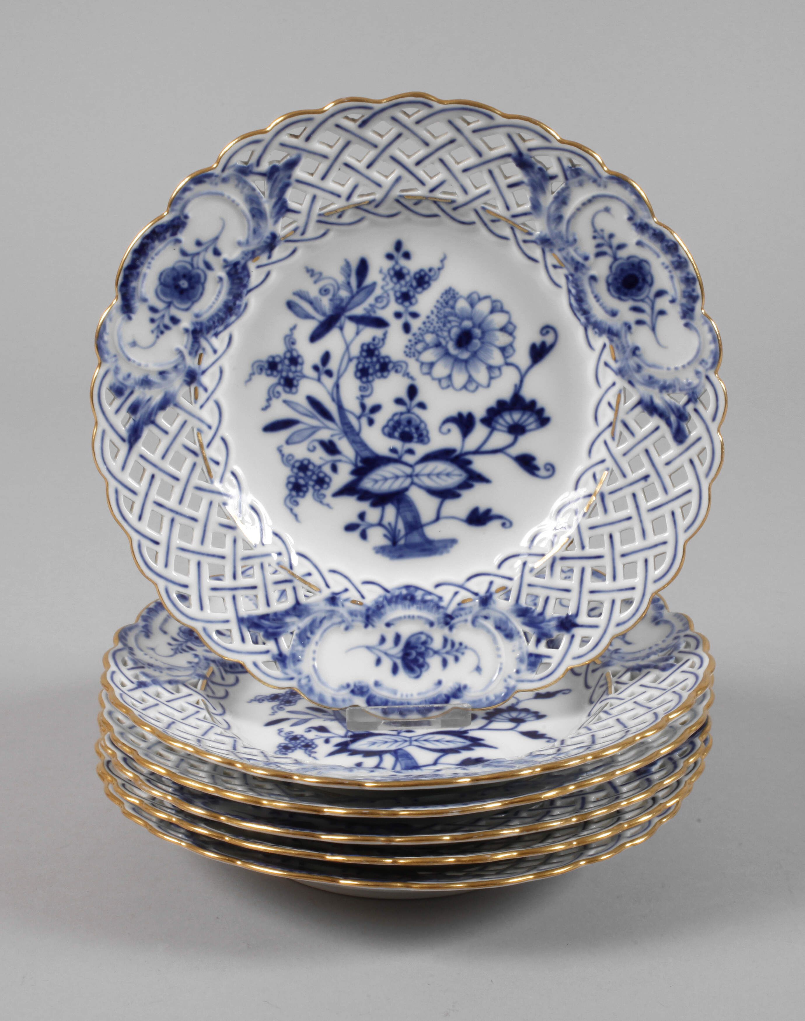 Meissen sechs Durchbruchteller "Zwiebelmuster"