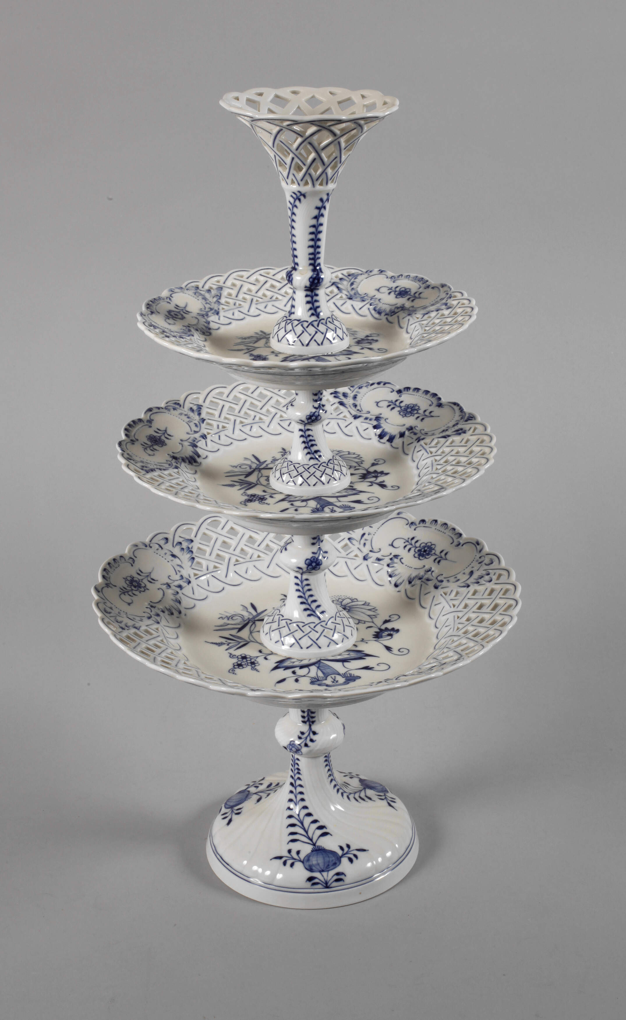 Meissen große Etagere "Zwiebelmuster"