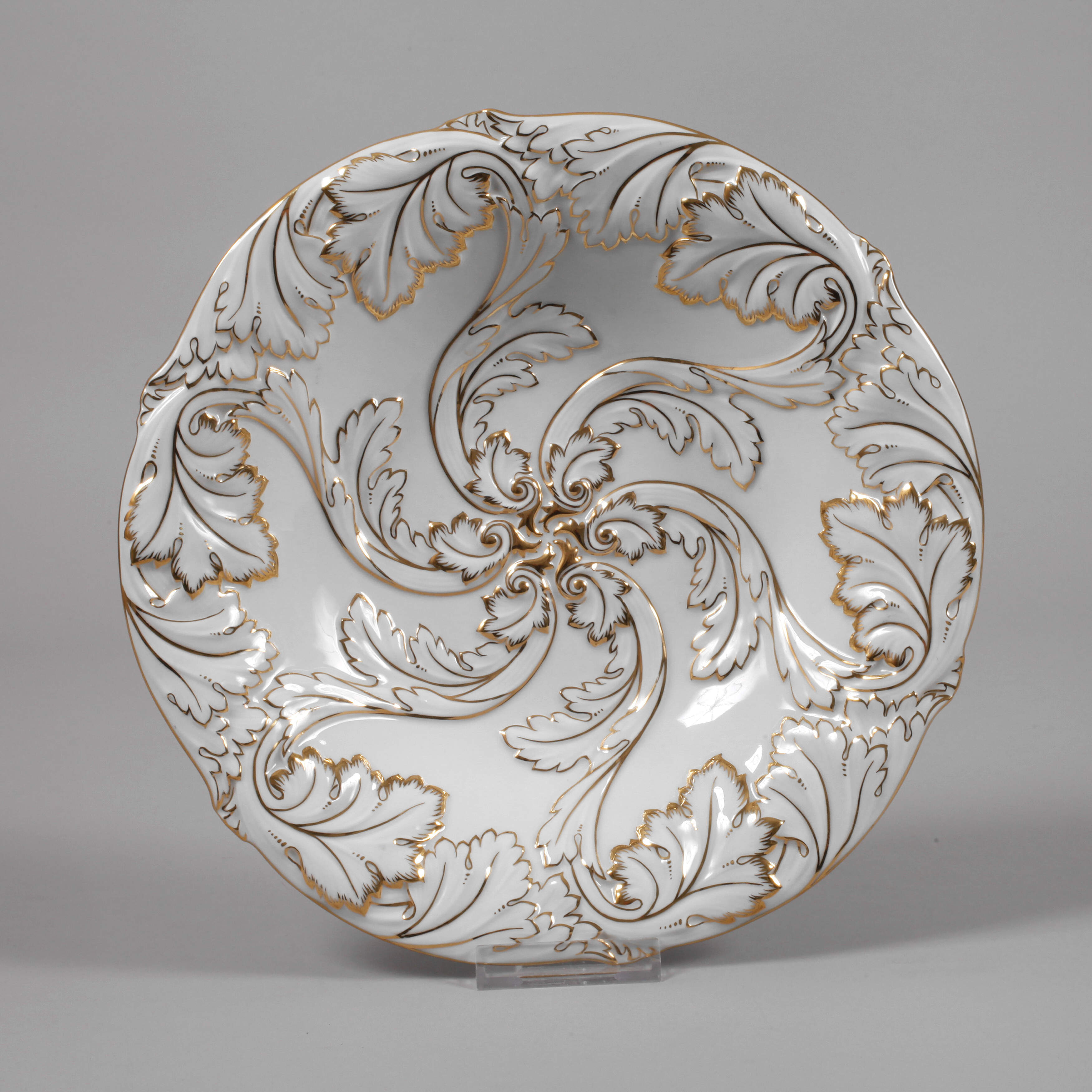 Meissen Prunkschale Reliefdekor