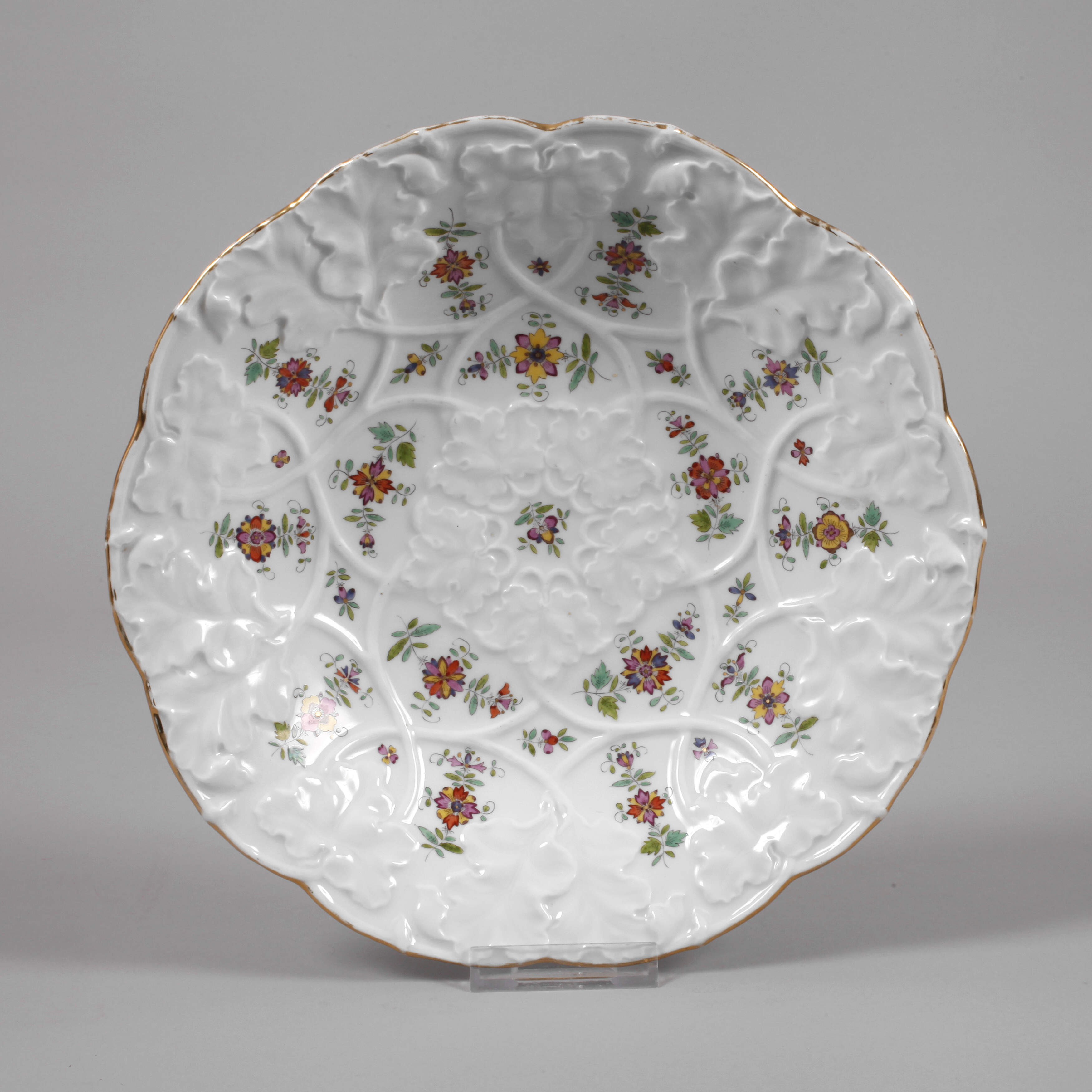 Meissen Reliefschale "Indische Blumenmalerei"