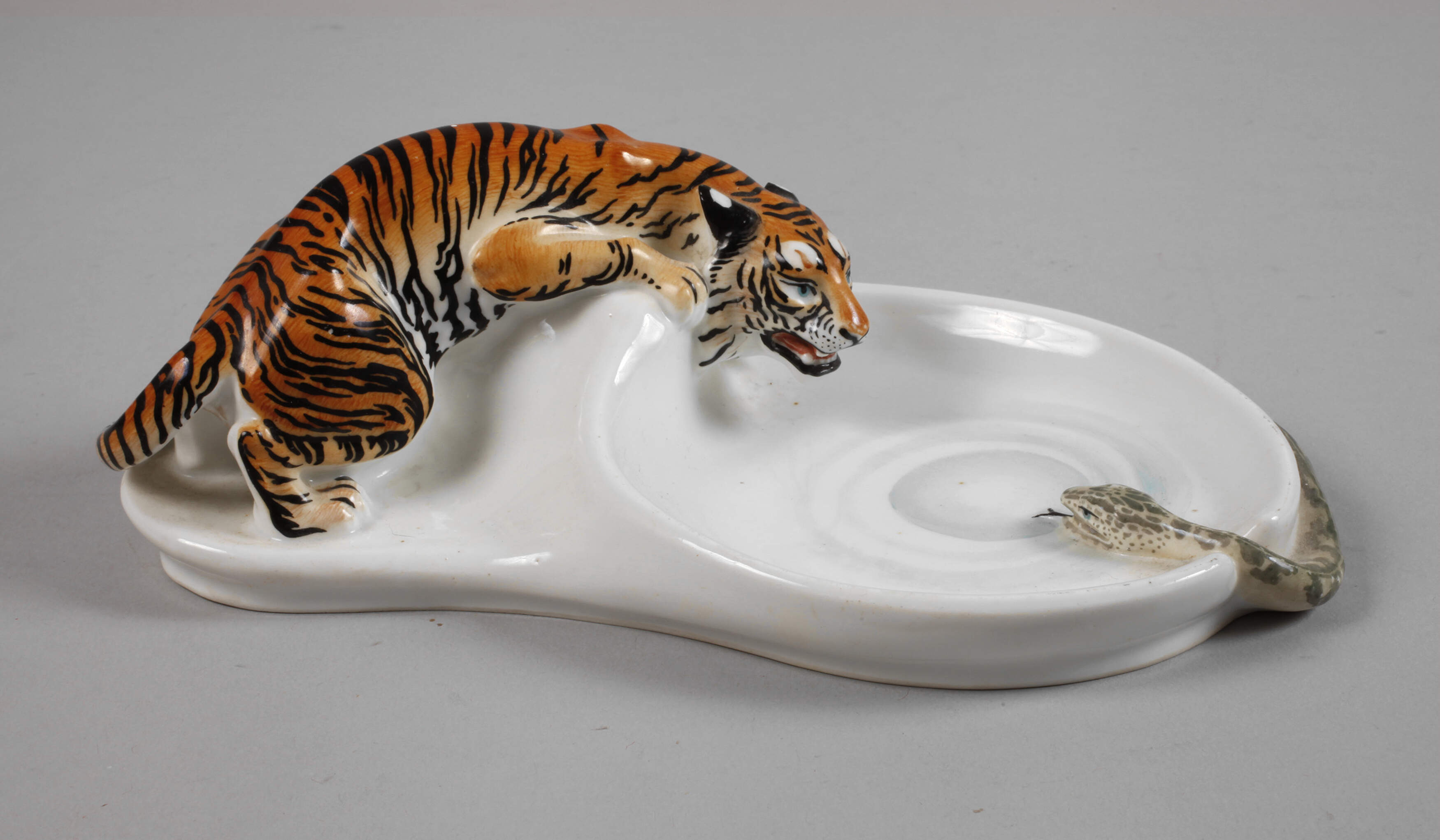 Meißen Teichert Schale mit Tigerszene