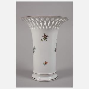 Nymphenburg Trompetenvase Blumenmalerei