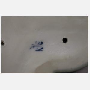 Rudolstadt-Volkstedt Knabe mit Bilderbuch