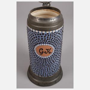 Übergroßer Perlhumpen