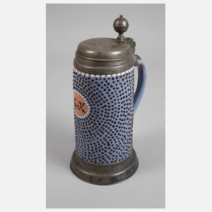 Übergroßer Perlhumpen