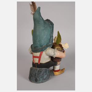 Gartenzwerg als Blumentopfhalter