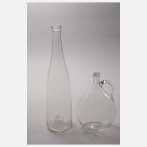 Fünf historische Glasflaschen