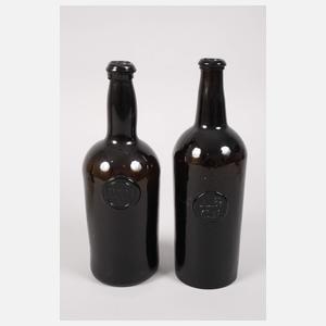 Sechs barocke Weinflaschen