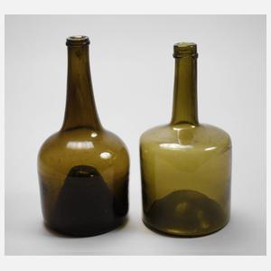 Zwei Schlegelflaschen