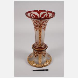 Übergroße böhmische Pokalvase