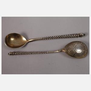 Sechs russische Löffel und Teeglashalter