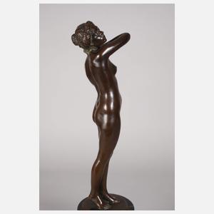 Martin Schauss, stehender weiblicher Akt