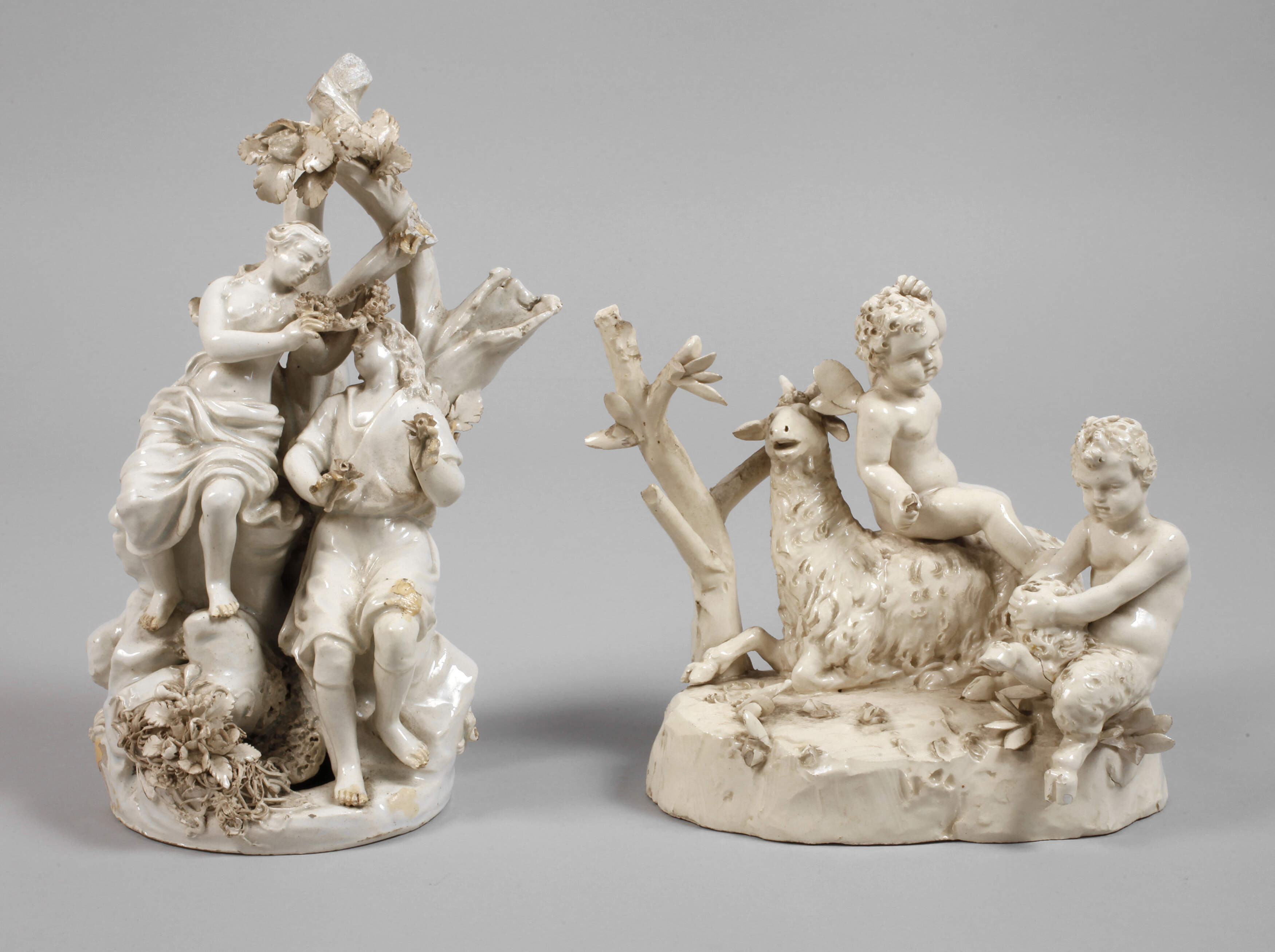 Zwei mythologische Figurengruppen