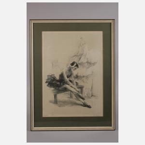 Ballerina beim Schuhe binden