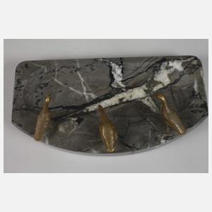 Figürliche Stiftablage