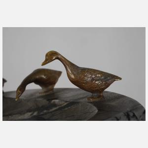 Figürliche Stiftablage