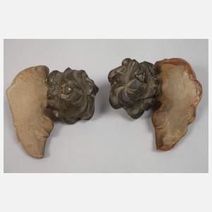 Paar figürliche Schnitzereien