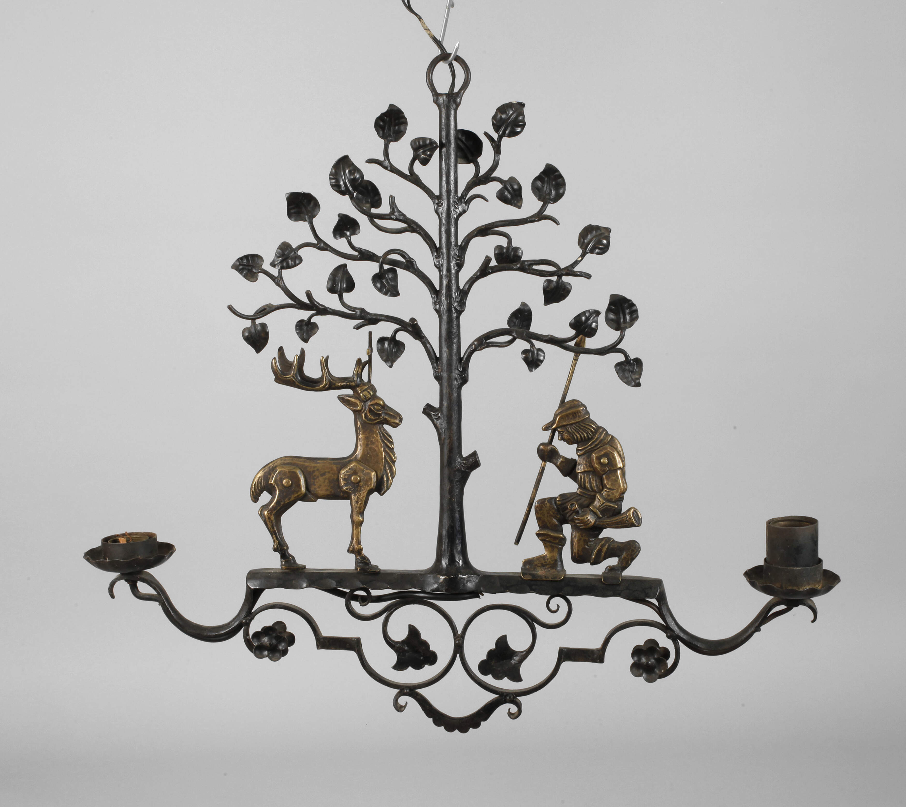 Figürlicher Deckenleuchter