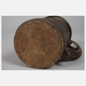 Geschnitzter Bierseidel