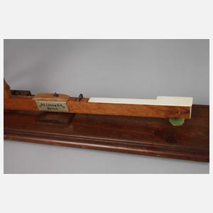 Modell einer Klaviermechanik