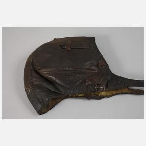 Motorradhaube und Brille