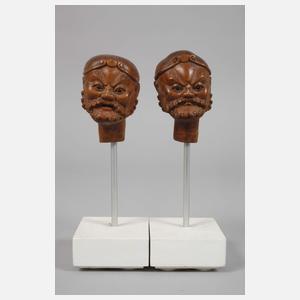 Paar figürliche Schnitzereien